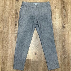 H&M Pants / Slacks black/white plaid style size 4 / 34